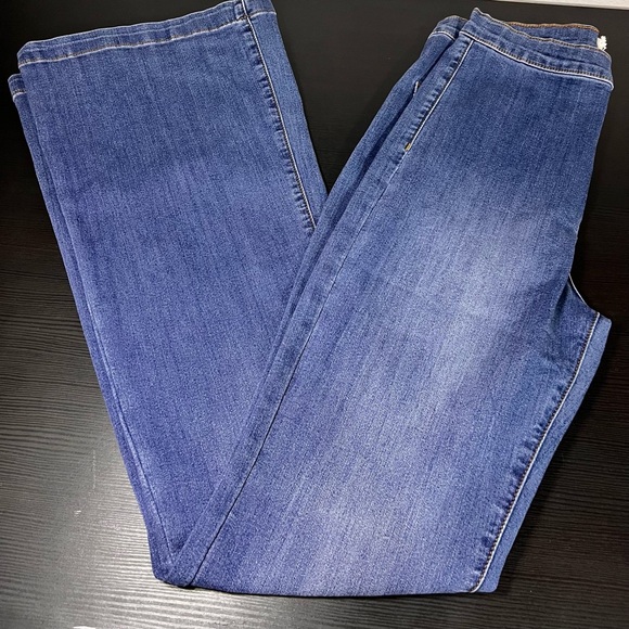 Altar’d State Denim Jeans High Rise Flare Sz 29 - Picture 3 of 8